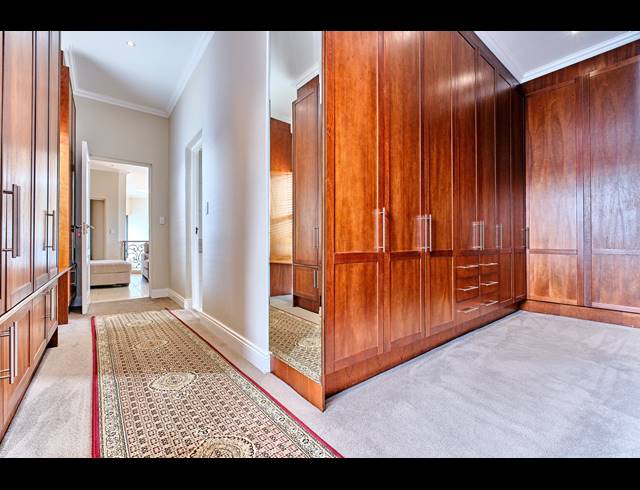 5 BEDROOM HOUSE FOR SALE IN BLUE HILLS EQUESTRIAN ESTATE